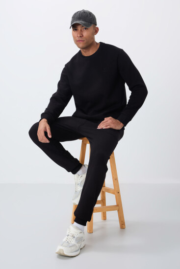 Siyah Pamuklu Kalın İçi Tüylü Yumuşak Dokulu Comfort Fit Nakışlı Erkek Eşofman Takım -85265 - TOMMYLIFE
