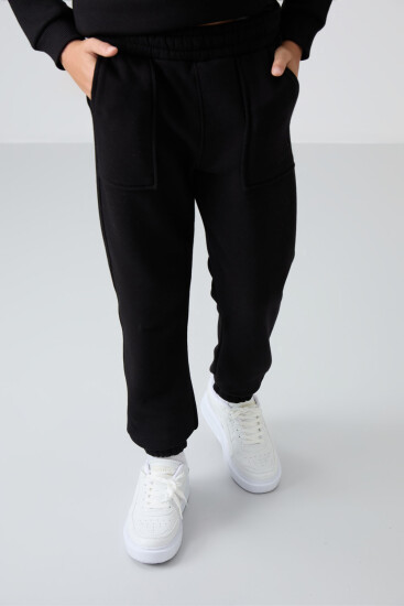 Siyah Pamuklu Kalın İçi Tüylü Yumuşak Dokulu Standart Fit Baskılı Erkek Çocuk Eşofman Takım - 11257 - TOMMYLIFE (1)