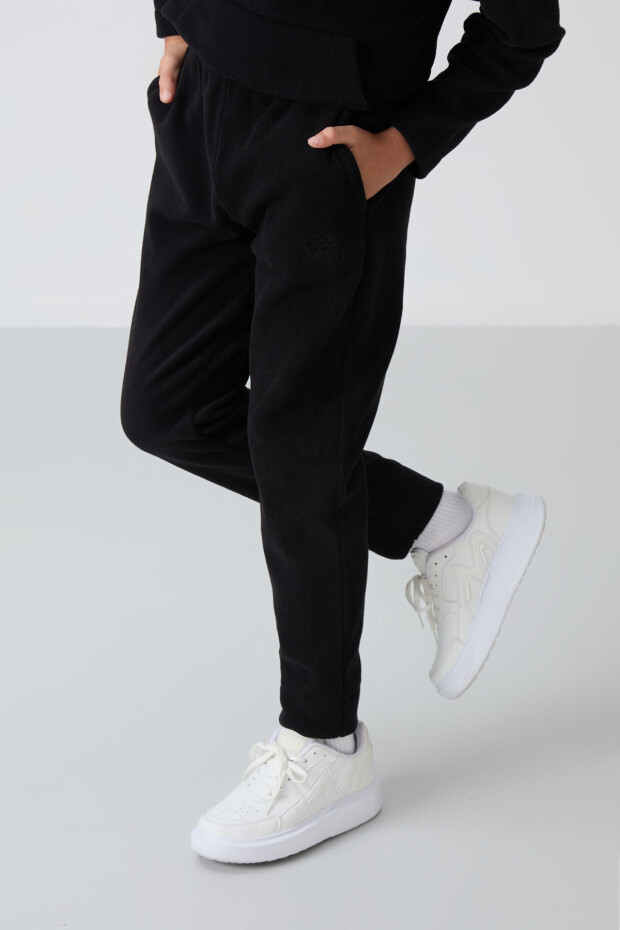 Siyah Kalın Yumuşak Dokulu Standart Fit Nakışlı Polar Erkek Çocuk Eşofman Takım - 11218 - 4