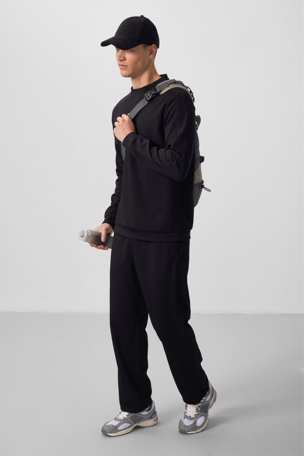 Siyah Yüzeyi Dokulu Oversize Erkek Eşofman Takım - 85275 - TOMMYLIFE