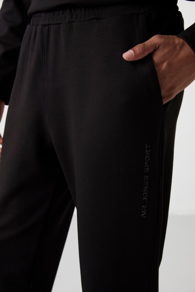 Siyah - Siyah Pamuklu Kalın Yumuşak Dokulu Comfort Fit Baskılı Erkek Eşofman Takım - 85253 - 8