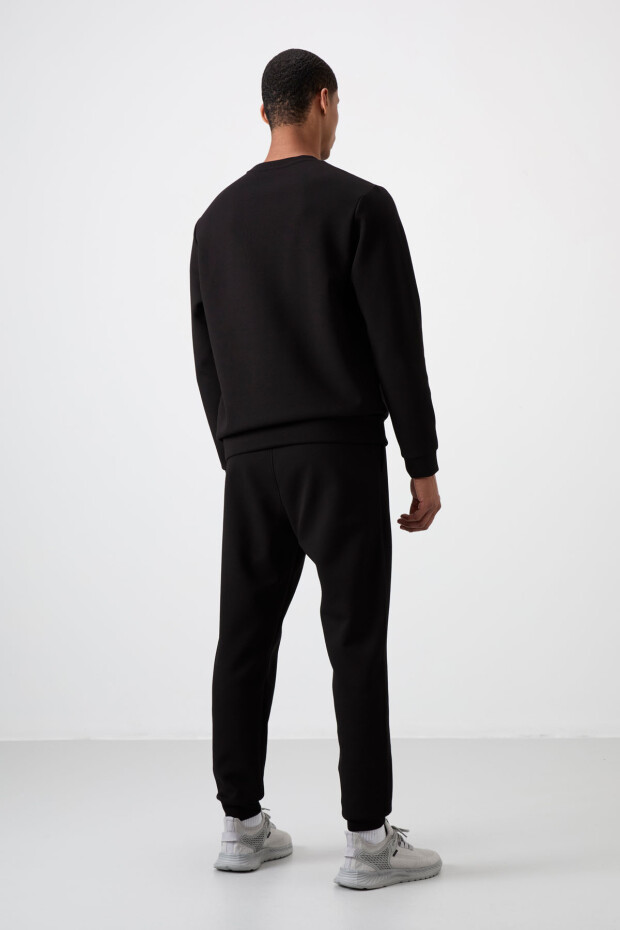 Siyah - Siyah Pamuklu Kalın Yumuşak Dokulu Comfort Fit Nakışlı Erkek Eşofman Takım - 85254 - 9