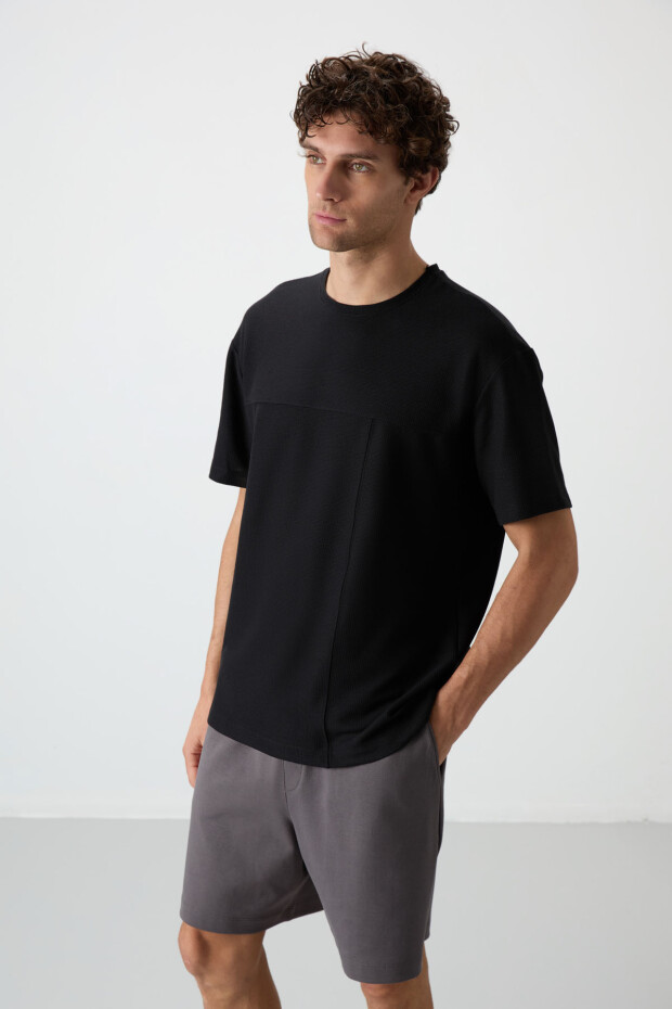 Siyah Waffle İnterlok Yüzeyi Dokulu Oversize Fit Basic Erkek T-Shirt - 88380 - 5