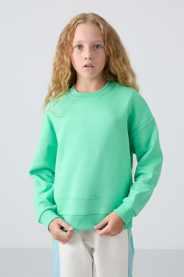 Su Yeşil Pamuklu İçi Tüylü Yumuşak Dokulu Rahat Form Nakışlı Kız Çocuk Sweatshirt - 75150 - 4