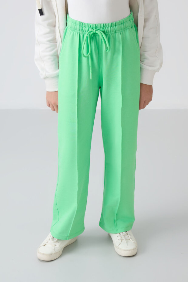 Su Yeşil Cepli Ön Dikiş Detaylı Geniş Paça Kız Çocuk Eşofman Altı -75144 - 3