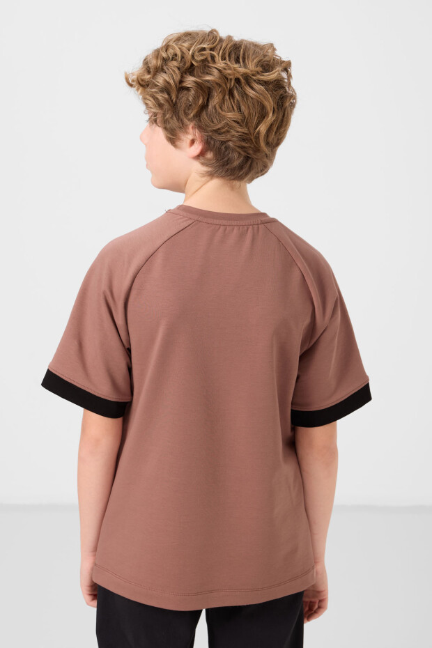 Tarçın Pamuklu Yumuşak Dokulu Oversize Cep Detaylı Erkek Çocuk T-Shirt - 11295 - 5