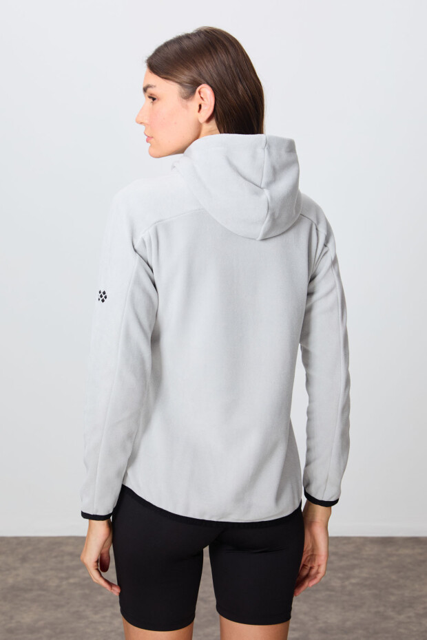 Taş Kalın Yumuşak Dokulu Kapüşonlu Standart Fit Nakışlı Polar Kadın Sweatshirt -97287 - 7