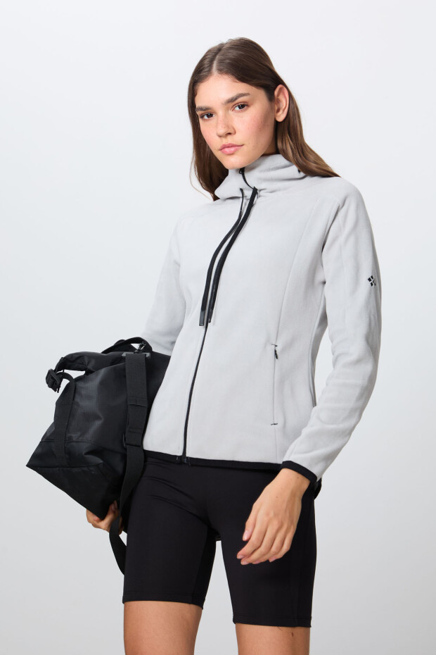 Taş Kalın Yumuşak Dokulu Kapüşonlu Standart Fit Nakışlı Polar Kadın Sweatshirt -97287 - 4