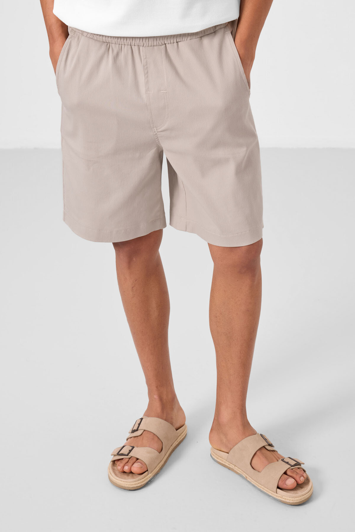 Taş Standart Fit Dokuma Hafif Esnek Chino Erkek Şort - 81289 - TOMMYLIFE (1)