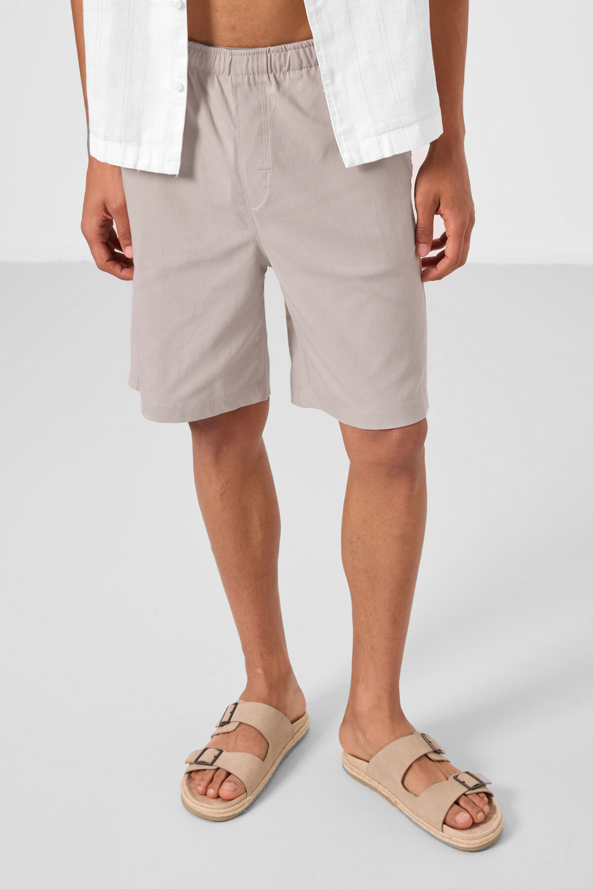 Taş Standart Fit Dokuma Hafif Esnek Chino Erkek Şort - 81291 - TOMMYLIFE (1)