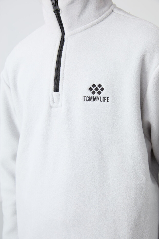 Taş Kalın Yumuşak Dokulu Standart Fit Nakışlı Polar Erkek Çocuk Sweatshirt - 11221 - 2