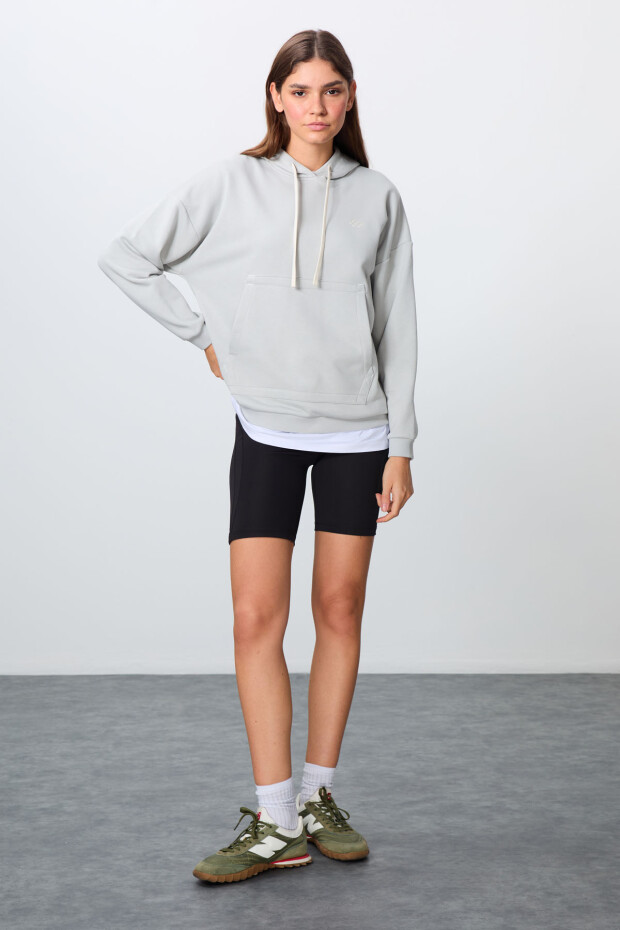 Taş Kompakt Pamuklu Kalın Pürüzsüz Dokulu Kapüşonlu Rahat Form Fit Kadın Sweatshirt - 97291 - 2