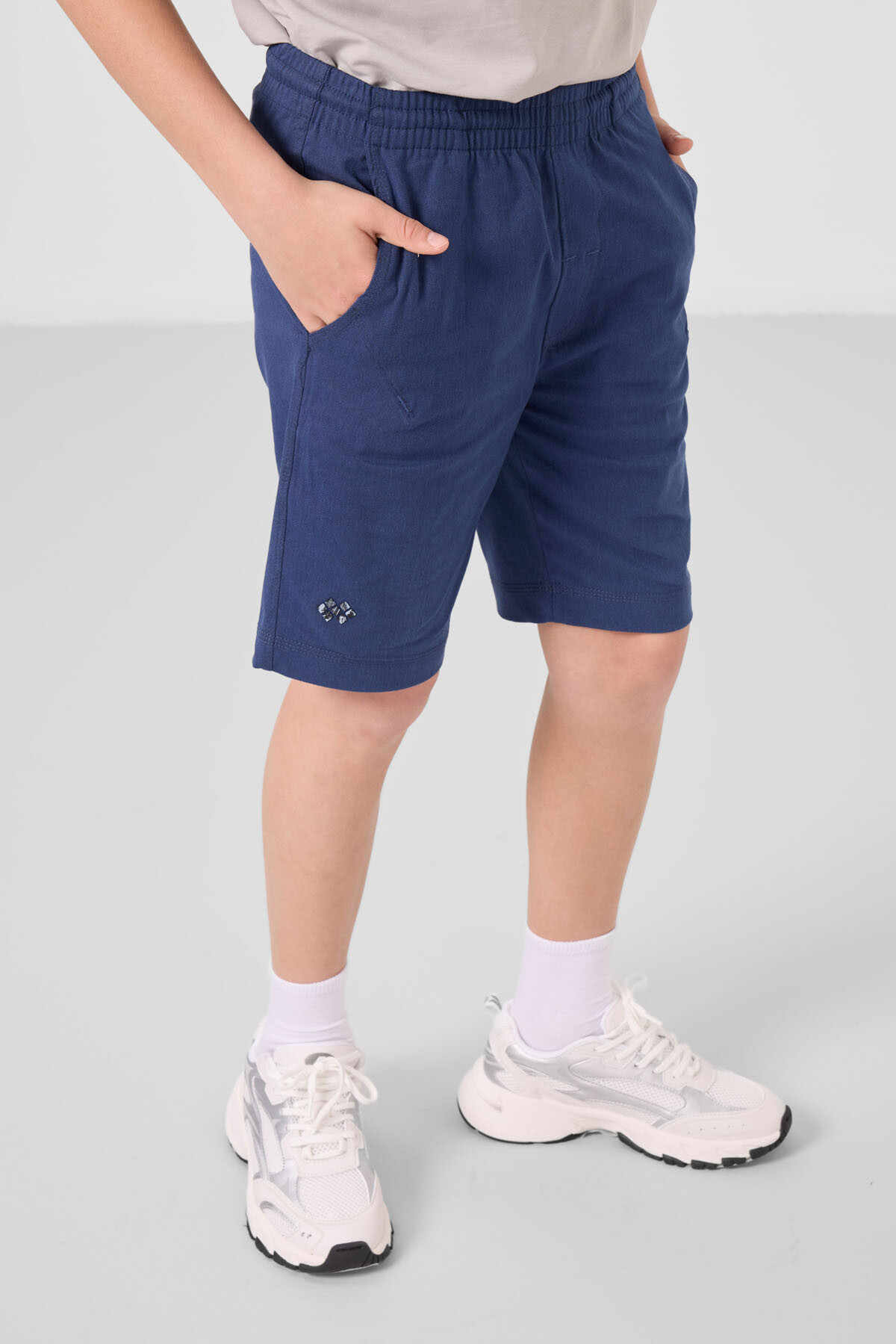 Taş-Parlament Pamuklu Oversize Fit Dokuma Hafif Esnek Chino Erkek Çocuk Şort Takım - 11277 - TOMMYLIFE (1)