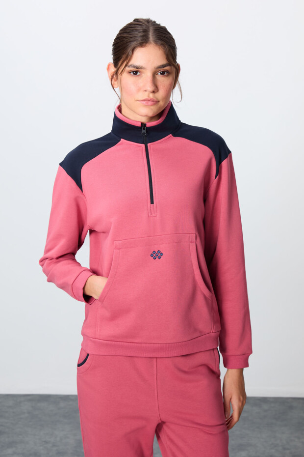 Yaban Gülü Kompakt Pamuklu Kalın Pürüzsüz Dokulu Dik Yaka Oversize Fit Kadın Eşofman Takım - 95342 - 3