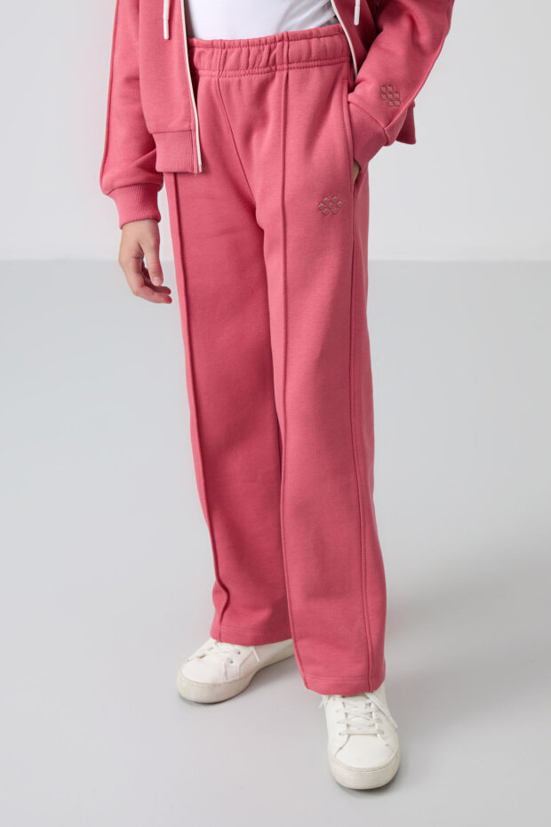 Yaban Gülü Pamuklu İçi Tüylü Yumuşak Dokulu Standart Fit Nakışlı Kız Çocuk Eşofman Takım - 75161 - 6