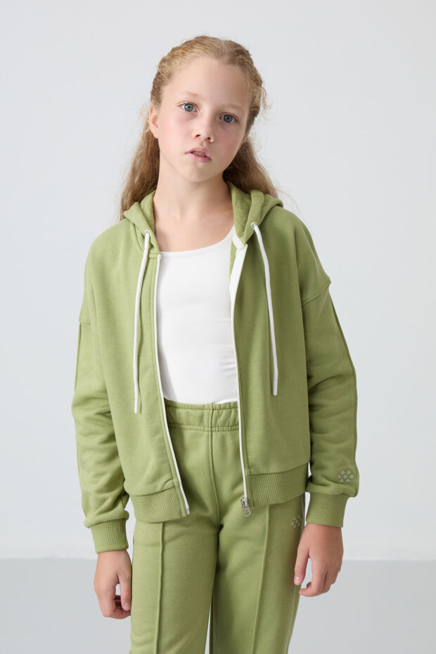 Yağ Yeşil Pamuklu İçi Tüylü Yumuşak Dokulu Standart Fit Nakışlı Kız Çocuk Eşofman Takım - 75161 - 3